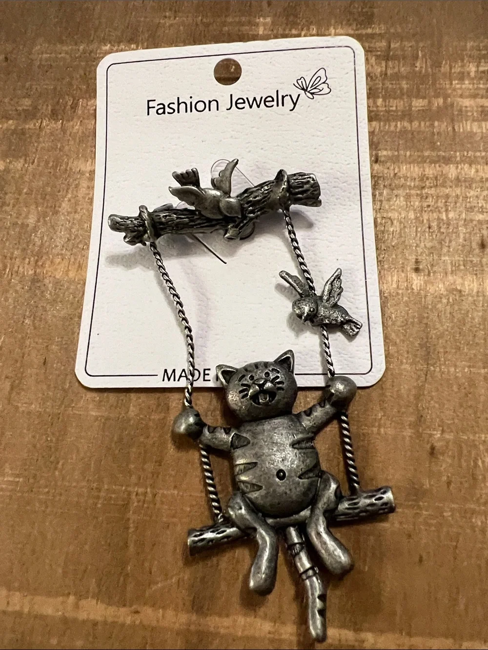 3/$18 Fashion Jewelry Antique Silver Cat on Swing Brooch with Bird Details 6058